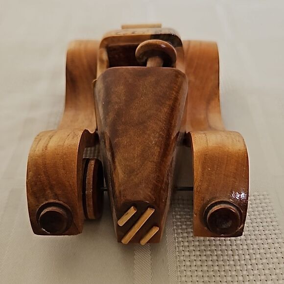 Cuba Hand-Made Vintage Antique Ford Wooden Toy Car 6"- 3" - Picture 13 of 16